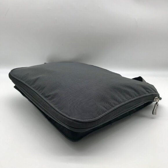 Baggallini Gray Nylon North South Crossbody - Picture 6 of 12